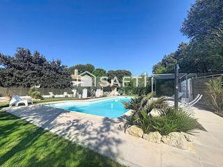  Maison � vendre 8 pi�ces 215 m�