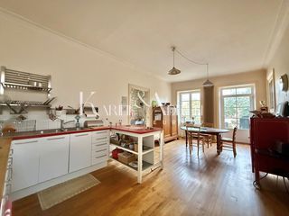  Maison � vendre 9 pi�ces 330 m�