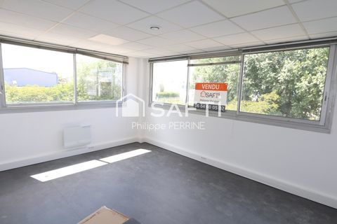 Bureau de 60 m2 en RDC 714 14440 Douvres-la-delivrande