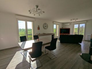  Maison � vendre 6 pi�ces 258 m�