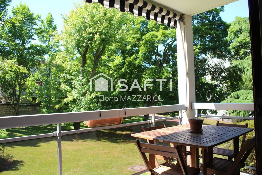 � vendre  Appartement Saint-Germain-en-Laye (78100)