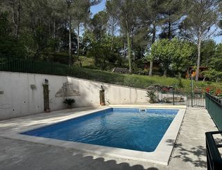  Maison � vendre 9 pi�ces 260 m�