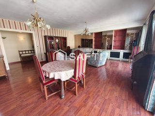  Appartement � vendre 6 pi�ces 143 m�