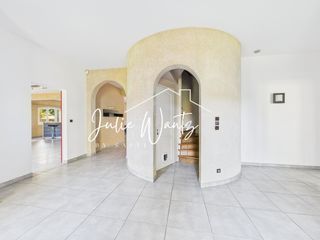  Maison � vendre 8 pi�ces 400 m�