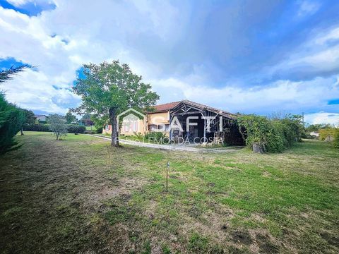   MAISON DE VILLAGE AVEC JARDIN Maison - 6 pi�ce(s) - 110 m�