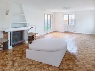  Appartement � louer 7 pi�ces 130 m�