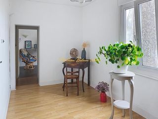  Maison � vendre 9 pi�ces 260 m�