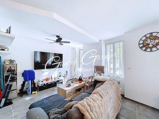  Appartement � vendre 3 pi�ces 81 m�