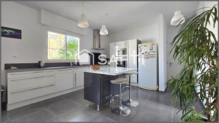  Maison � vendre 11 pi�ces 301 m�