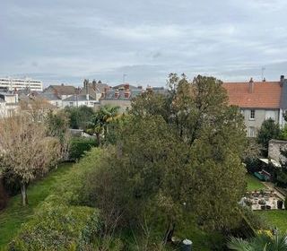  Immeuble � vendre 179 m�