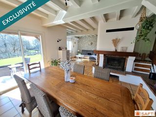  Maison � vendre 9 pi�ces 205 m�