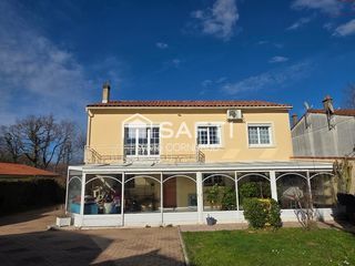  Maison � vendre 9 pi�ces 198 m�