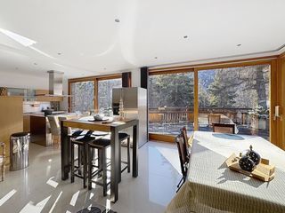  Maison � vendre 8 pi�ces 380 m�