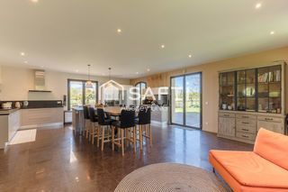  Maison � vendre 7 pi�ces 330 m�