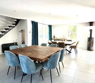  Maison � vendre 15 + pi�ces 400 m�