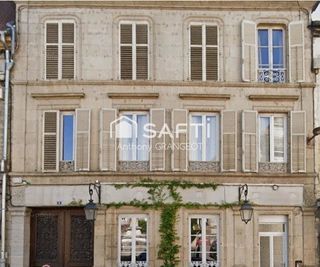  Appartement � louer 4 pi�ces 132 m�