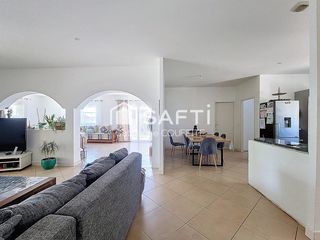  Maison � vendre 8 pi�ces 180 m�