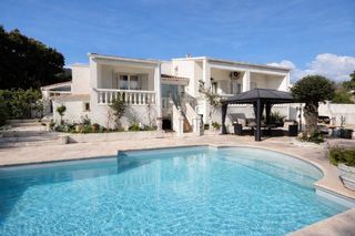  Maison � vendre 6 pi�ces 180 m�