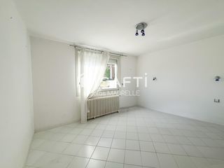  Maison � vendre 7 pi�ces 200 m�