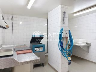  Immeuble � vendre 700 m�