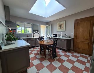  Maison � vendre 7 pi�ces 144 m�