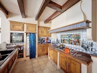  Maison � vendre 8 pi�ces 288 m�