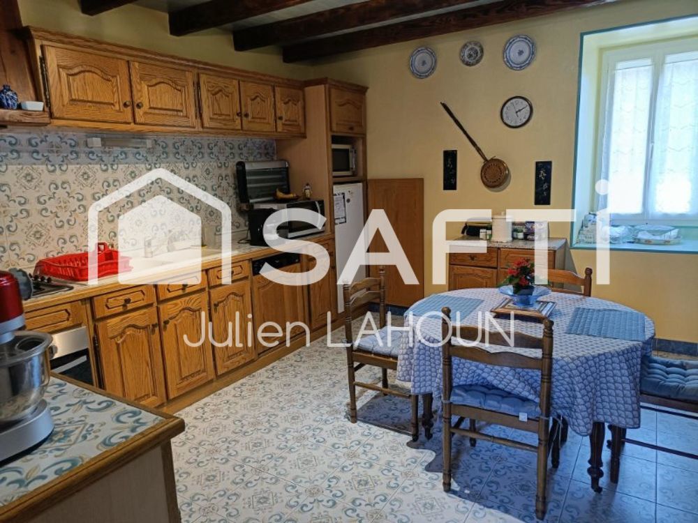 � vendre  Maison Villefagnan (16240)