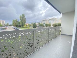  Appartement � vendre 4 pi�ces 81 m�