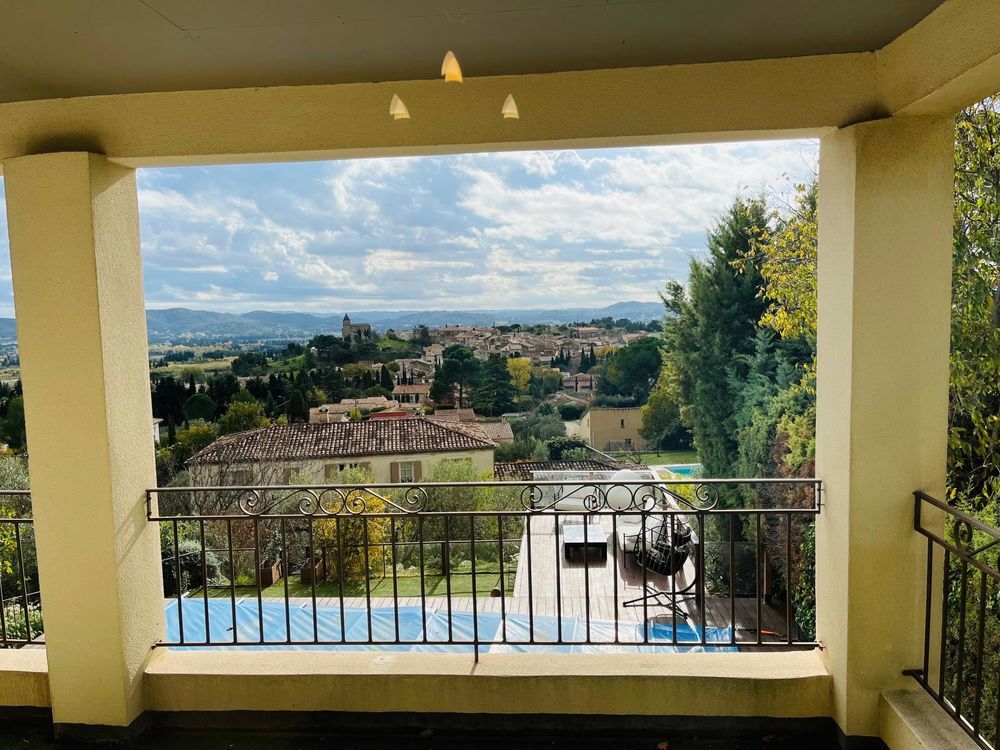 � vendre  Maison Rochefort-du-Gard (30650)