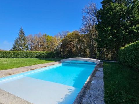   maison r�nov�e Maison - 6 pi�ce(s) - 135 m�