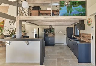  Maison � vendre 6 pi�ces 240 m�