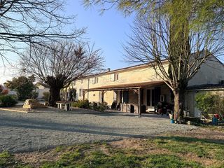  Maison � vendre 7 pi�ces 265 m�