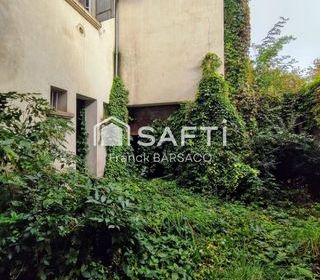  Immeuble � vendre 352 m�