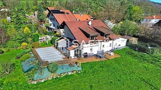  Maison � vendre 5 pi�ces 239 m�