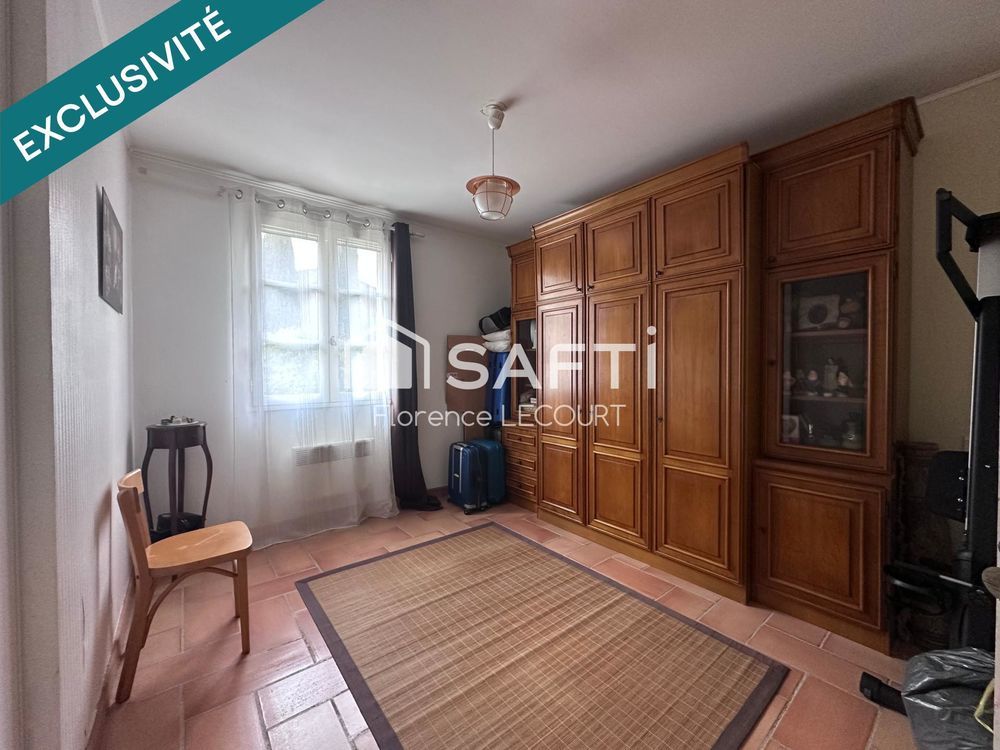 � vendre  Maison Pourri�res (83910)