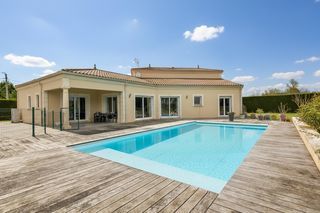  Maison � vendre 7 pi�ces 235 m�