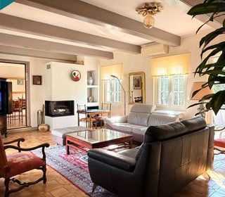  Maison � vendre 8 pi�ces 213 m�