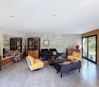  Maison � vendre 8 pi�ces 144 m�