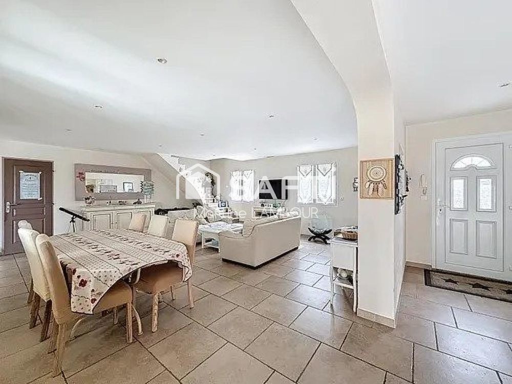 � vendre  Maison Paradou (13520)