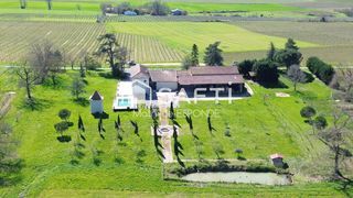  Maison � vendre 10 pi�ces 375 m�