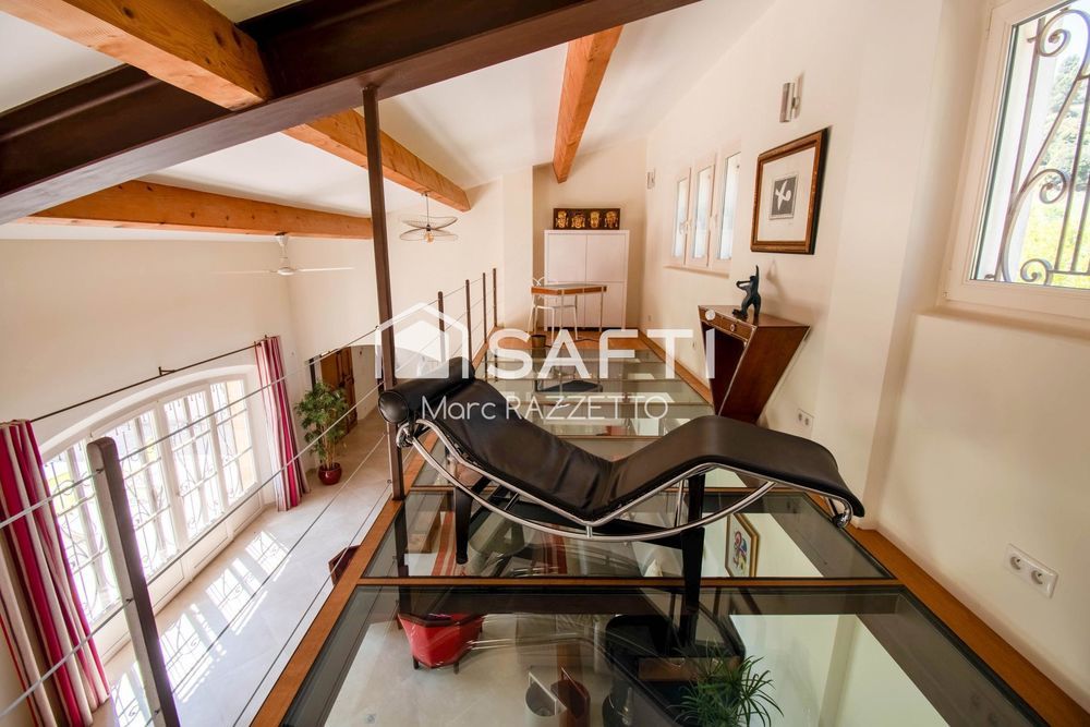 � vendre  Maison Lauris (84360)