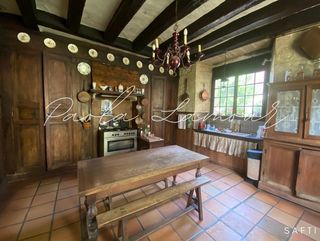  Maison � vendre 9 pi�ces 213 m�