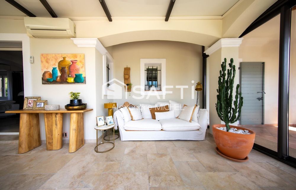 � vendre  Maison La Cadi�re-d'Azur (83740)