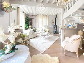  Maison � vendre 8 pi�ces 260 m�