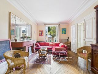  Maison � vendre 9 pi�ces 200 m�