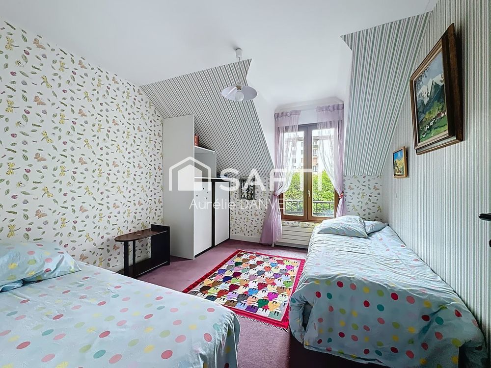 � vendre  Maison Rueil-Malmaison (92500)