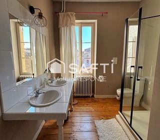  Maison � vendre 7 pi�ces 236 m�