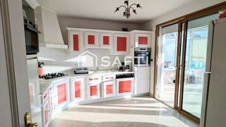  Maison � vendre 8 pi�ces 221 m�