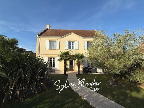   MAISON 197 M2 - 7 PIECES -  5 CHAMBRES - TERRAIN 1 100 M2 Maison - 7 pi�ce(s) - 197 m�