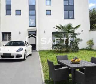  Maison � vendre 8 pi�ces 207 m�